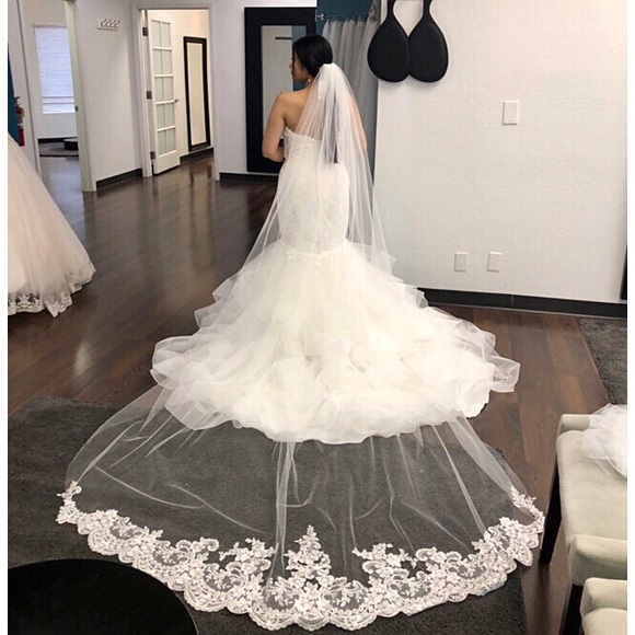 BRAND NEW Maggie Sottero wedding dress! - Picture 6 of 8